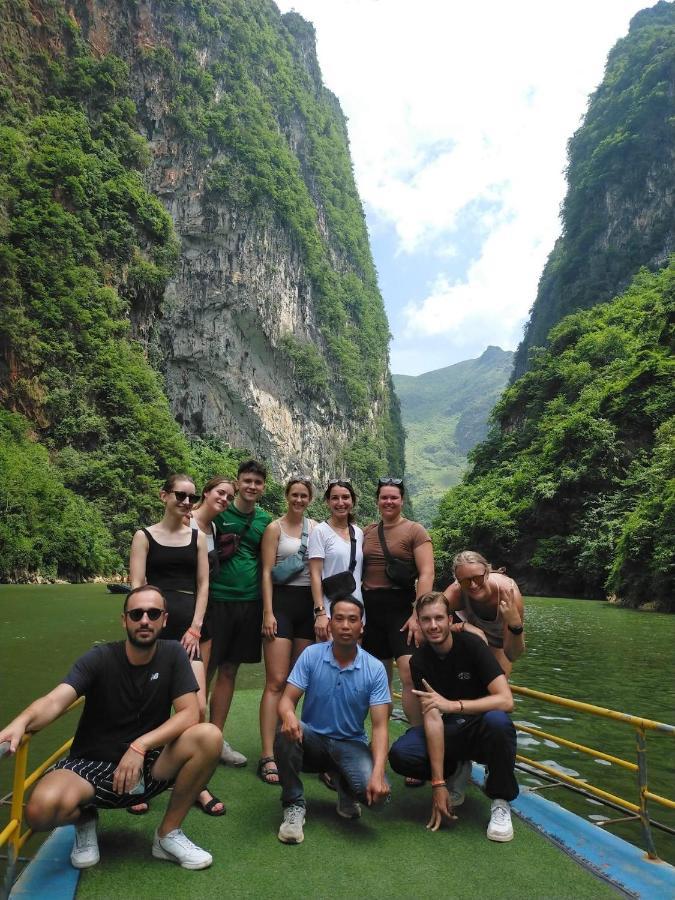 Ha Giang Chopai Hostel Bagian luar foto