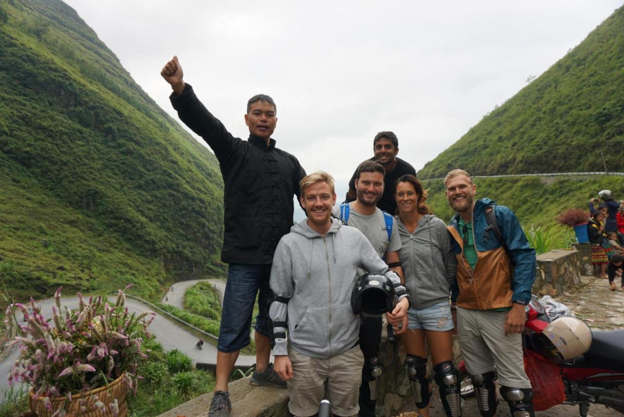 Ha Giang Chopai Hostel Bagian luar foto